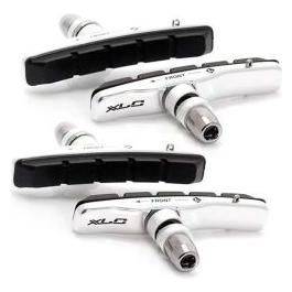 Set van vier zwarte XLC V-brake remblokken voor V-vorkremmen, 72 mm lengte, geschikt voor snelle fietsremmen.