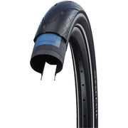 Schwalbe Super Moto Addix Green Raceguard stadsfiets buitenband met dubbele bescherming en groene zijwand, zichtbaar op de afbeelding.