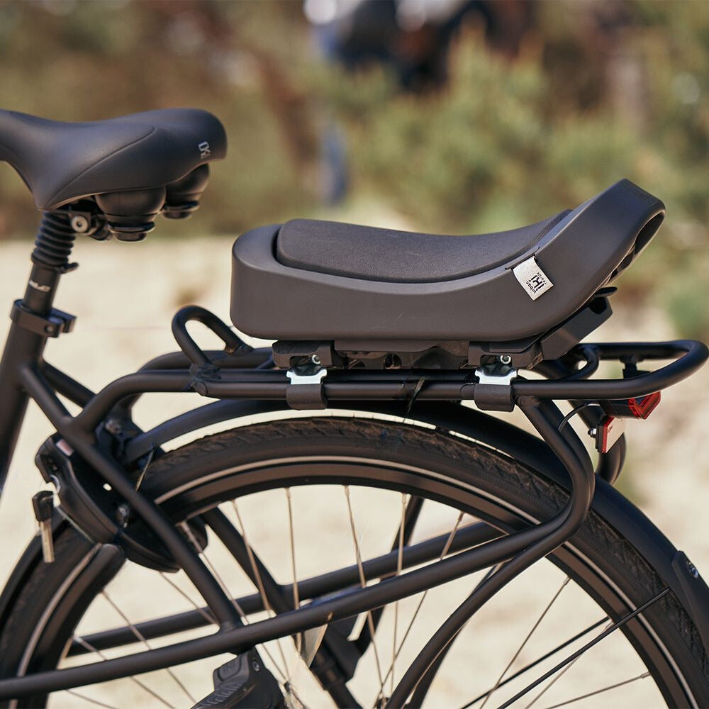 Urban Iki achterzitje voor kinderfiets, zwart, zonder montagekader, comfortabel en veilig voor jonge kinderen.