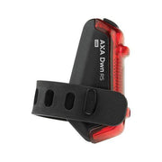 Axa DWN USB-C oplaadbare koplamp en achterlicht set voor fietsen, inclusief verlichtingsset met LED-verlichting en verstelbare banden.