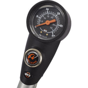 Zilveren SKS voetpomp met aluminium vork en demperpomp, inclusief manometer voor nauwkeurig bandenspanning meten
