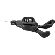 Shimano SLX SL-M7100 12-speed I-Spec EV rechts shifter in zwart, duidelijk zichtbaar met bedieningsknoppen en montagesysteem.