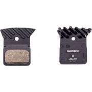 Set van twee Shimano L05A resin schijfremblokjes voor betrouwbare remkracht en duurzame remprestaties.