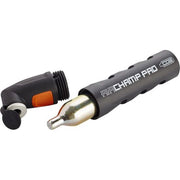 Zwarte SKS Airchamp Pro minipomp met 150 mm lengte en CO2-pompfunctie voor fietsbanden, compact en gebruiksvriendelijk