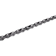 Shimano CN-E6070 9-speed ketting voor e-bike, robuust en duurzaam, zichtbaar in close-up op een witte achtergrond.