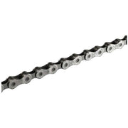 Shimano CN-HG93 9-speed ketting voor Deore XT en Ultegra, zichtbaar op de afbeelding, geschikt voor race- en mountainbikes.