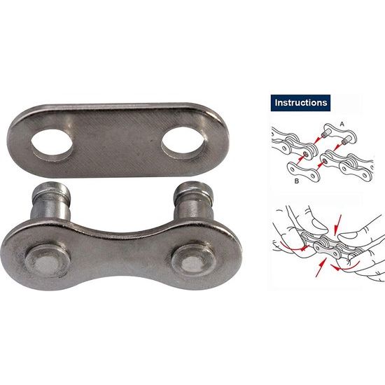 Twee zilveren KMC Snap-On 1/2X1/8" kettingschakels voor fiets, breed EPT, zichtbaar op de afbeelding.