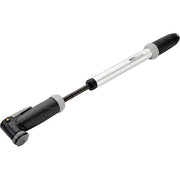 Topeak Essentials fietsonderdeelset met minipomp, compact en handig voor onderweg, zwart en klein formaat.