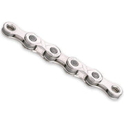 KMC E10 10-speed ketting met 122 schakels, nikkel-geplateerd, zilver kleur, geschikt voor snelle fietsen.