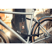AXA Absolute 5 kettingslot met 5 mm diameter en polyester hoes, stevig beveiligingsslot voor fietsen en motoren.