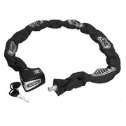 Abus 8900 kettingslot van 110 cm met 9 mm dikte, ART2 beveiliging, ligt op een witte achtergrond.