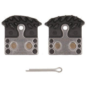 Shimano J04C metalen remblokset voor schijfremmen met koelvinnen, geschikt voor mountainbikes en racefietsen.