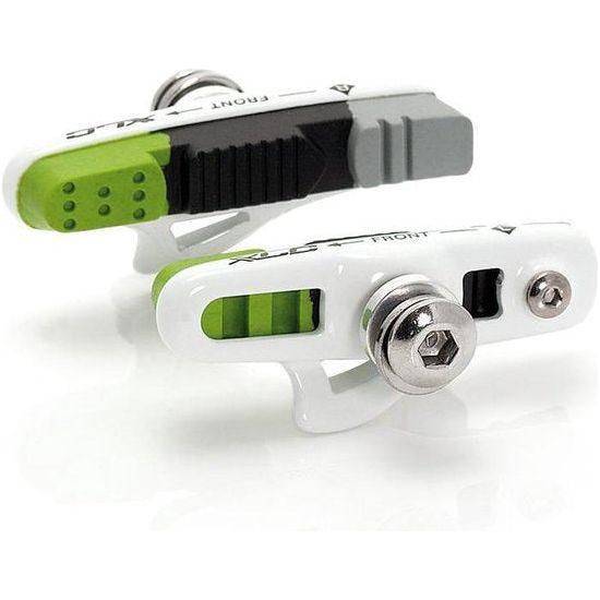 Set van vier XLC remblokjes voor velgrem, wit en groen, geschikt voor caliper race remmen, 55 mm lengte.