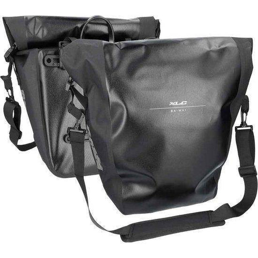 Tassenset XLC BA-W41 Waterproof 40L Zwart Set a 2 Stuks - Le Coq Wielerartikelen