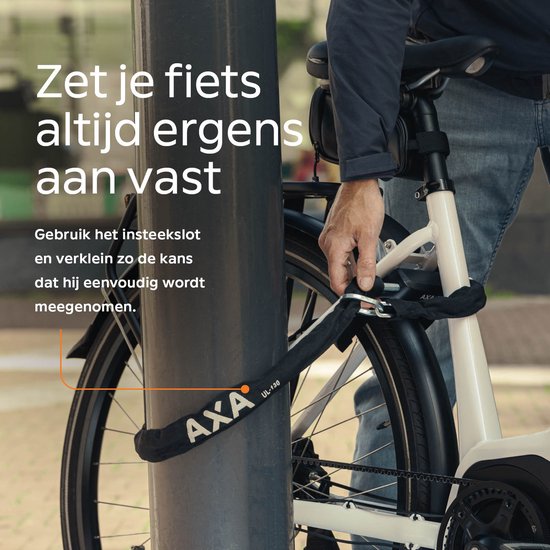 Zwart Axa ringslot blok XXL op kaart, stevig beveiligingsaccessoire voor fietsen of scooters.