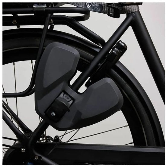 Urban Iki Duod Junior beschermplaat voor voetbeschermer in Bincho Black, fietsstoeltjes accessoire, beschermt kindervoeten.