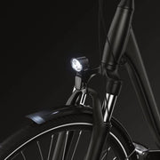 Spanninga X&O 30 Xe e-bike koplamp met lichtbundel en bevestiging, geschikt voor 6-36V elektrische fietsen.