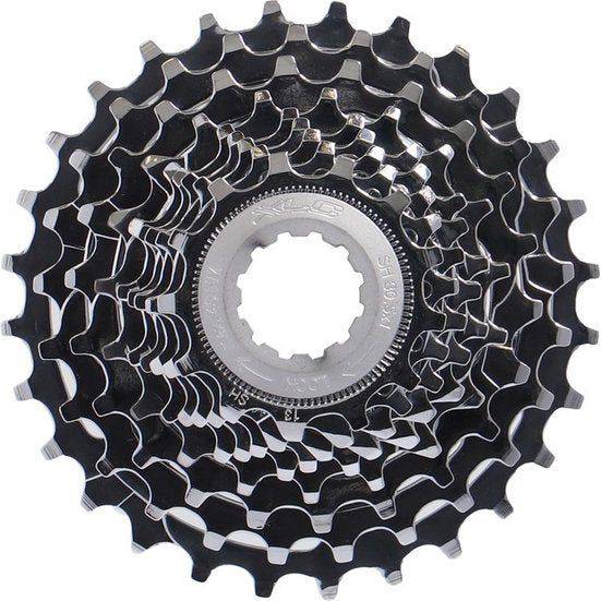 XLC Cassette FW-C02 9V Shimano zilver, 9 snelheids cassette voor racefietsen, zichtbaar op de afbeelding