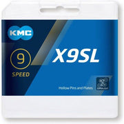 KMC X9SL 9-speed fietsketting in zilver, superlicht, 114 schakels voor racefiets of mountainbike, zichtbaar in close-up