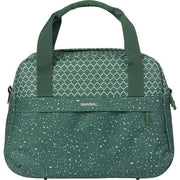 Basil Flair 18L fietsschoudertas hook-on met reflectie, lichte zwarte kleur en comfortabele schouderriem voor fietsers.