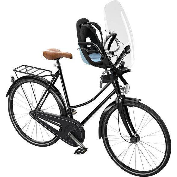 Transparant universeel Thule Yepp windscherm voor fiets, beschermt tegen wind en weersomstandigheden, zichtbaar op de afbeelding