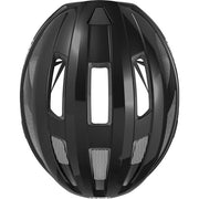 Abus Macator Mips racefietshelm met sportief ontwerp en ventilatiegaten, geschikt voor wielrenners.