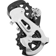 Shimano Altus RD-M310 achterderailleur voor 7/8-speed fietsen, met brede link en megapulley, zichtbaar op de afbeelding.