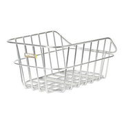 Basil Cento fietsmand van aluminium met dragerbevestiging voor veilige montage op de fiets.