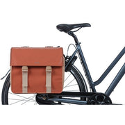 Basil Urban Load dubbele fietstas voor bagagedrager, 48-53 liter, universeel brugmontage, zwart en robuust ontwerp