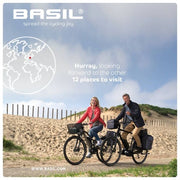 Basil Miles daypack waterdichte fietstas met hook-on systeem en verstelbare schouderbanden, geschikt voor fietsers.