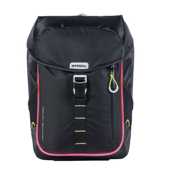 Basil Miles Daypack fietsrugzak met 17 liter capaciteit, 31x17x44 cm, in zwart met reflecterende details.
