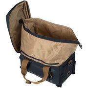 Basil Miles Trunkbag bagagedragertas, waterdicht, 7 liter capaciteit, zwart met reflecterende details op de fiets.