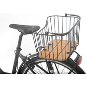 Zwarte New Looxs Palermo fietskorf met afneembare mand, geschikt voor 24 liter opslag, voor fietsaccessoires en boodschappen.