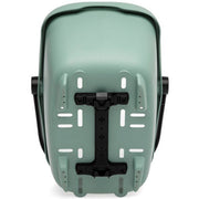 Nieuwe Looxs Clipper RT2 fietskorf met Racktime Snapit 2.0 adapter, stevig en praktisch voor fietsaccessoires.