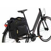 Nieuwe Looxs Tulum Camella dubbele fietstas van 26 liter, gemaakt van 100% gerecycled polyester, zichtbaar met sluitingen en handvatten