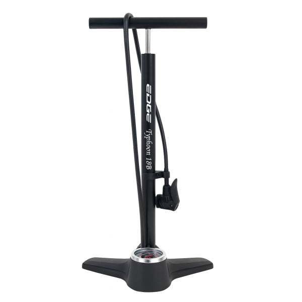 Edge Tyfoon 18 Bar hogedrukpomp met manometer, robuuste hogedrukpomp voor krachtige waterdruk en precisie met display.