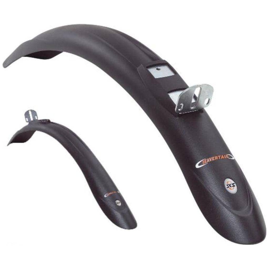 Zwarte SKS Beavertail spatbordenset voor 26, 27,5 en 28 inch fietsen, gemaakt van PVC, geschikt voor mountainbikes en stadsfietsen.