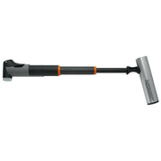 Zilveren SKS Supershort handpomp van 164 mm met aluminium en PVC, compacte fietspomp voor snelle bandenopblaasning