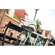Steco Samba Mat zwart voordrager met balhoofdbevestiging voor auto, zichtbaar op afbeelding.