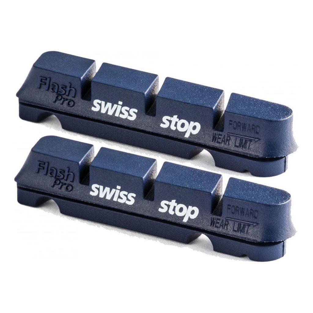 Set van twee blauwe DT Swiss Remblokjes voor velgrem, geschikt voor Oxic Race SH remsystemen, zichtbaar in de afbeelding.