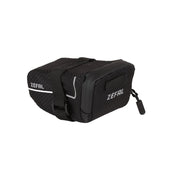 Zwart Zefal Z Light Pack zadeltas, ultralicht en compact voor fietsaccessoires, zichtbaar met sluiting en bevestigingsriem.