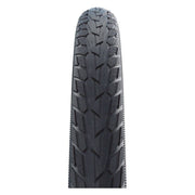 Schwalbe Road Cruiser K-Guard stadsfiets buitenband 24x1.75" (47-507) met antileklaag en zwart profiel op fiets.
