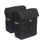 Nieuwe Looxs dubbele fietstas Vigo met Racktime Snapit adapter en 37 liter capaciteit, zwart en waterbestendig.
