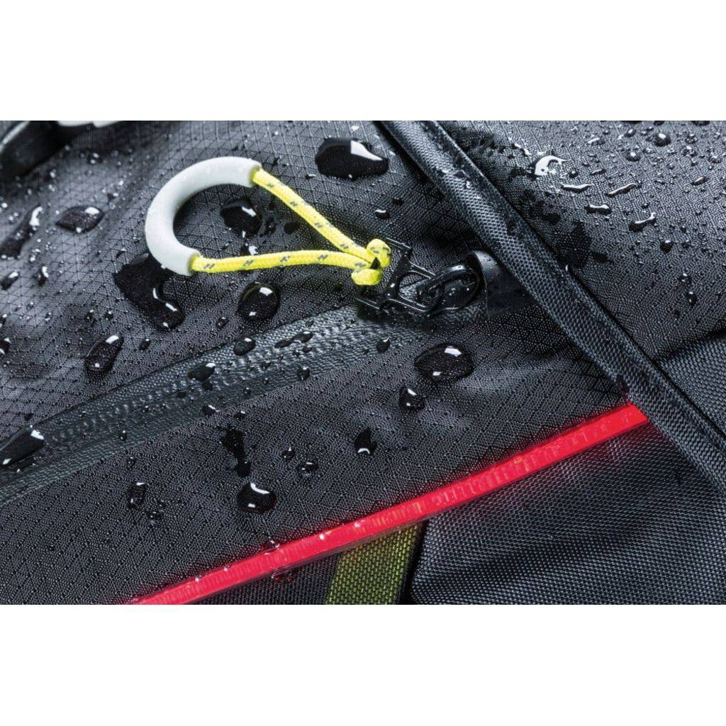 Basil Fietsrugzak Miles Daypack Nordlicht 17 Liter 31 X 17 X 44 Cm - Le Coq Wielerartikelen