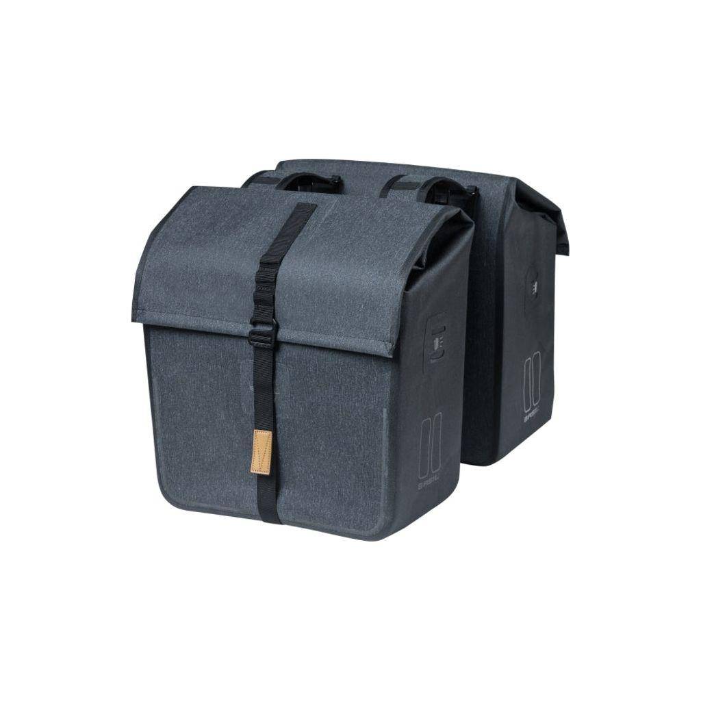 Basil Dubbele Fietstas Urban Dry 50 Liter 36 X 17 X 42 Cm - Le Coq Wielerartikelen