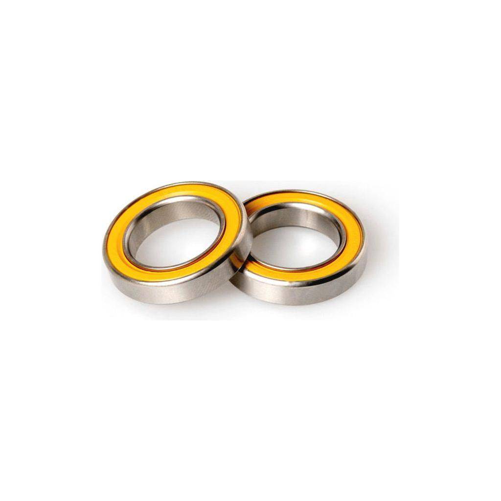 Zilveren DT Swiss kogellager 6902 Ceramic ESB/ESBN voor wiel, 15x28x7 mm, zichtbaar met glanzende metalen onderdelen