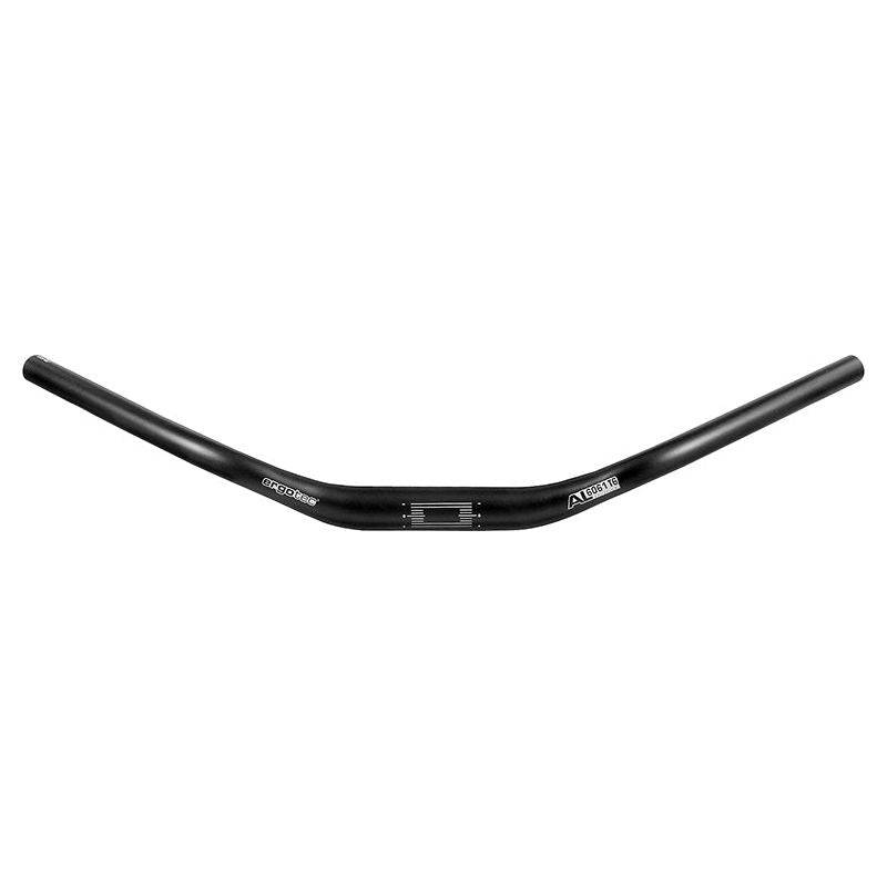 Zwart Ergotec Climber Bar stuur voor stadsfietsen, 31,8 mm dikte, 620 mm breed, zichtbaar op de fiets.