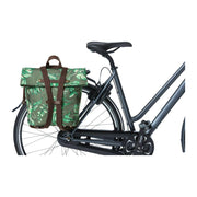 Basil Ever-Green fietsrugzak van gerecycled PET met waterafstotende stof en hook-on bevestiging, zwart kleur, 40% gerecycled materiaal