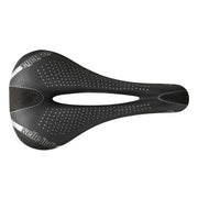 Zwart Selle Italia Max Flite Boost Gel Superflow L3 racefiets en MTB zadel met TI 316 rails, ontworpen voor comfort en prestaties