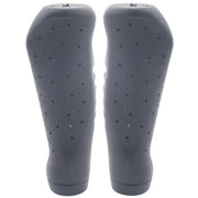 Zwarte Edge Ergo Basic 135 mm handvatset, comfortabele handvatten voor fietsen of gereedschap, op een witte achtergrond.